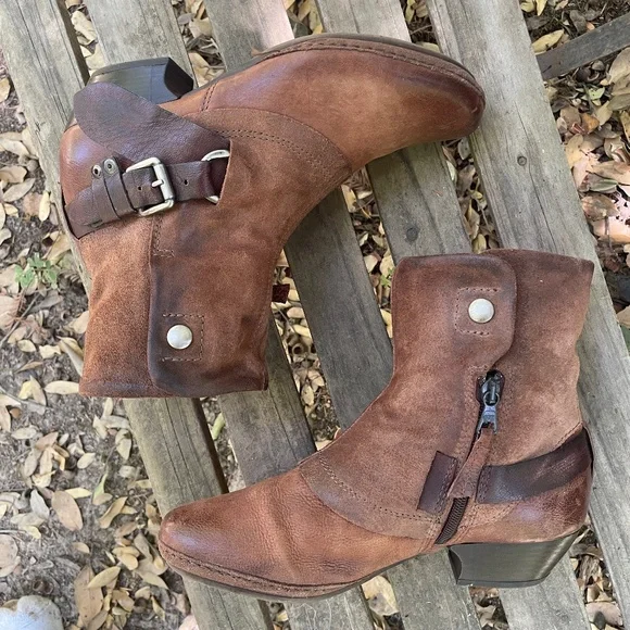 MIZ MOOZ Brown Leather/Suede Ankle Boots SZ 8.5 - Picture 2 of 8